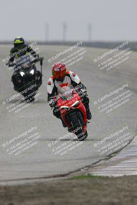 media/Nov-30-2025-TrackDaz (Sun) [[d8b22663df]]/C Group/Session 4 (Outside Grapevine)/